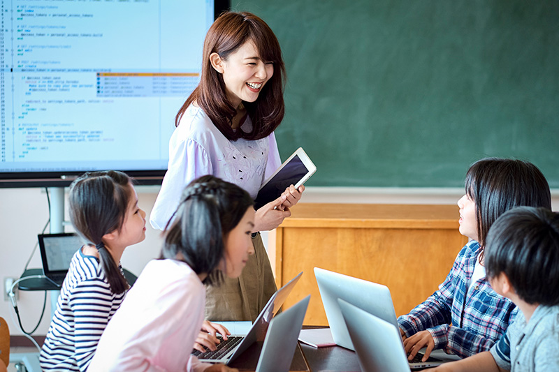 サービスの特長：学校訪問支援